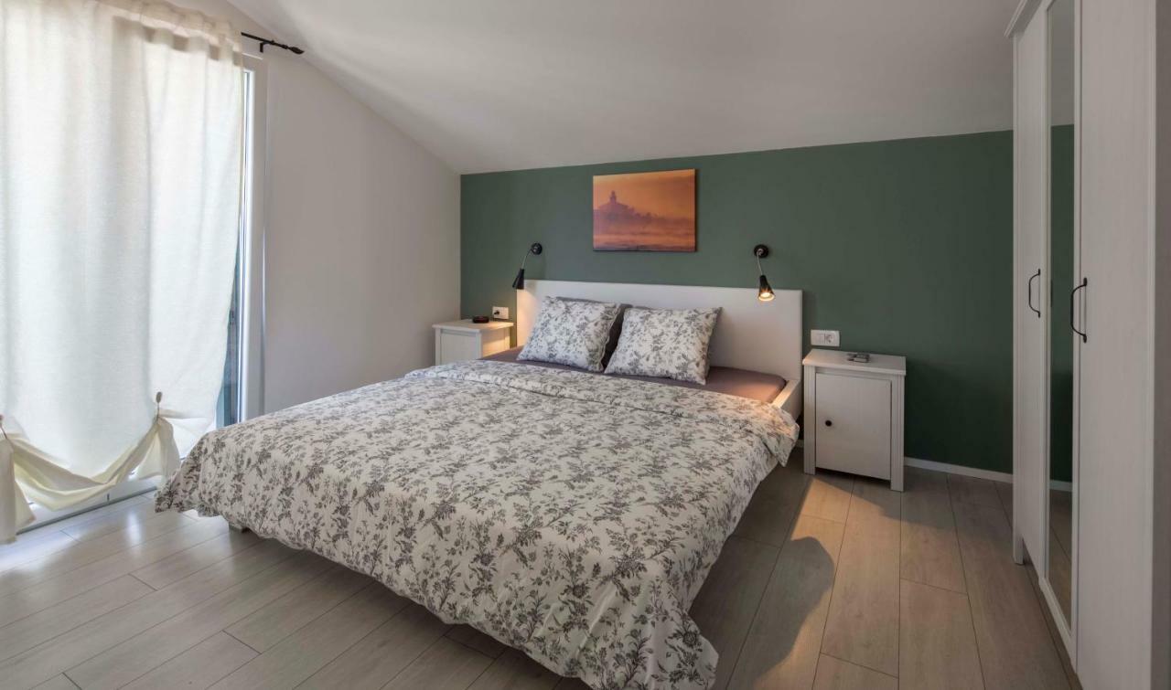 Apartments Denis Makarska Ngoại thất bức ảnh