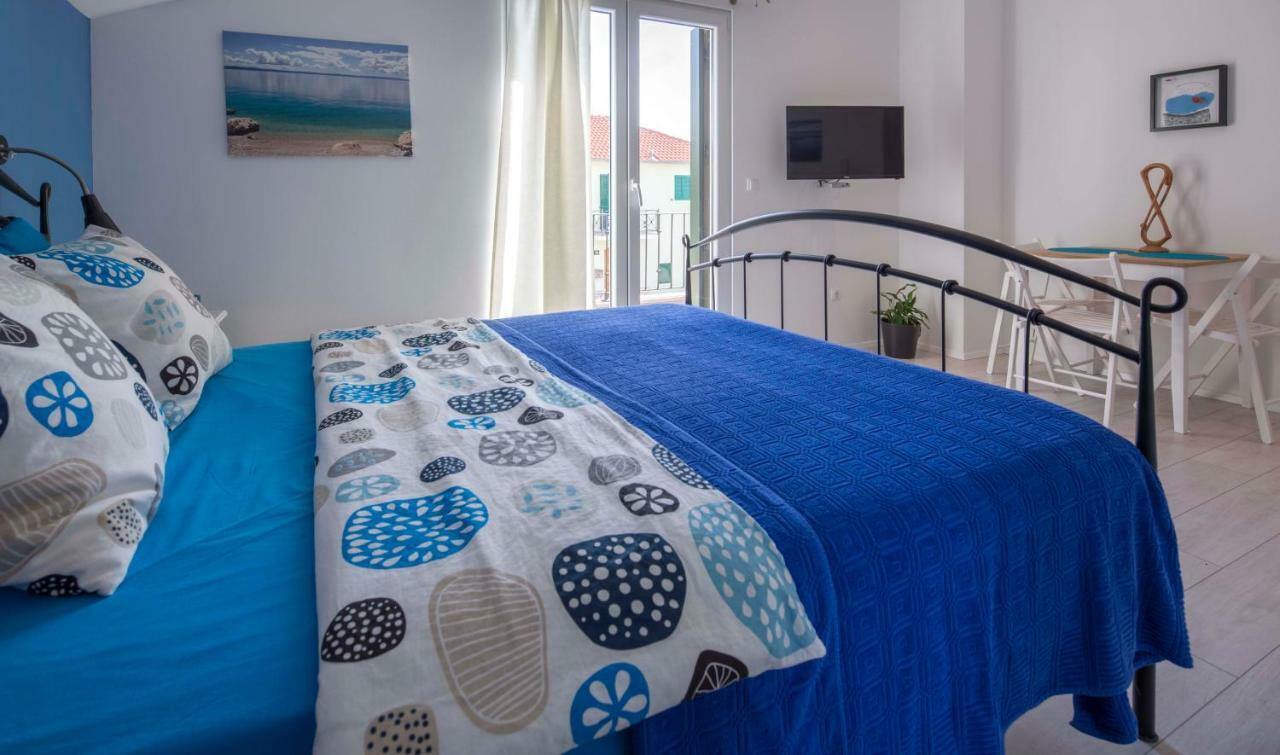 Apartments Denis Makarska Ngoại thất bức ảnh