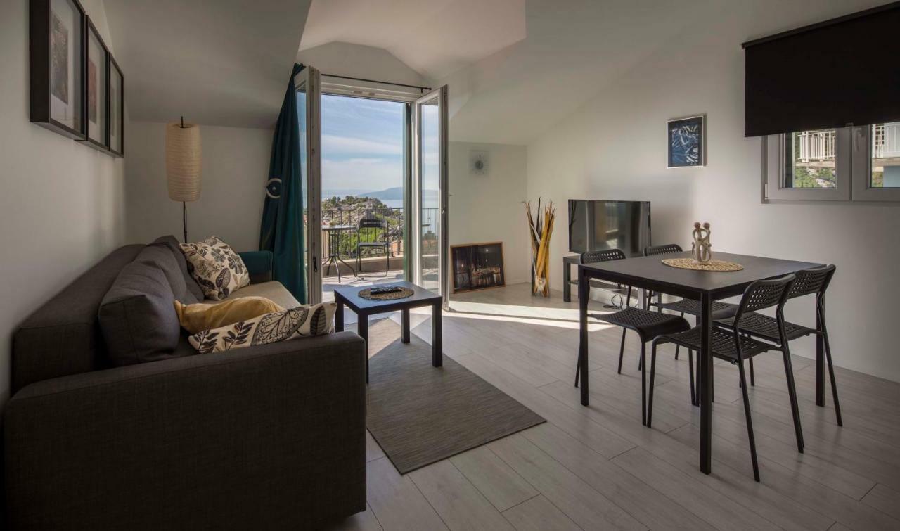 Apartments Denis Makarska Ngoại thất bức ảnh